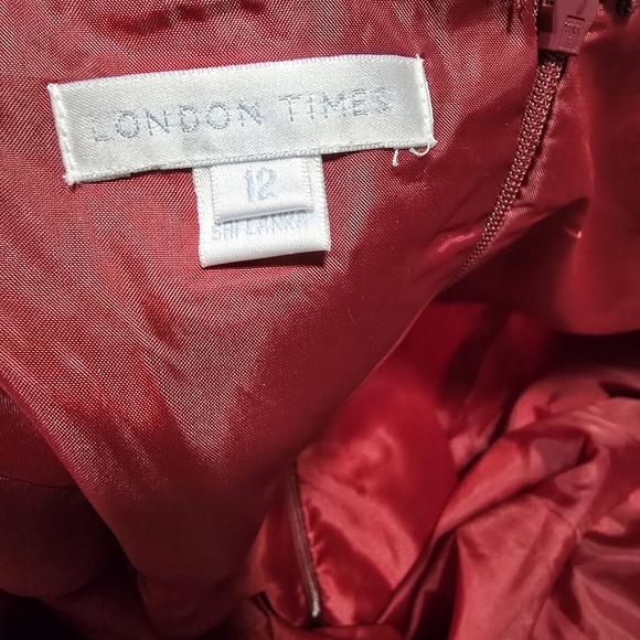 NWT London Times Red Floral Midi Dress Bow Sleeveless Fit & Flare Size 12 - Picture 11 of 11